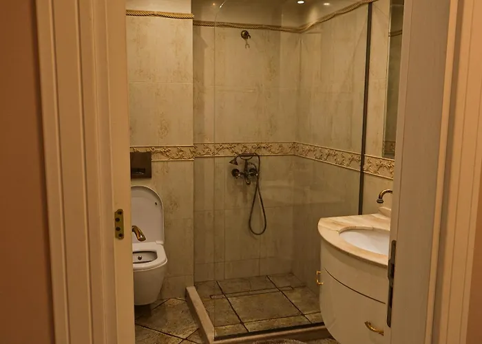 за гости марица *